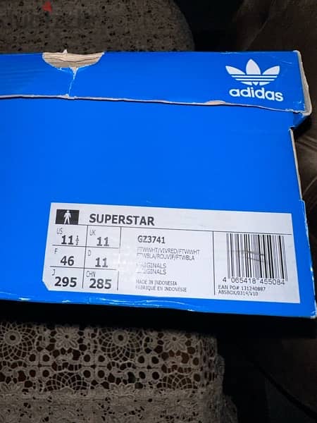 Original superstar adidas shoes - size 46 - new 5