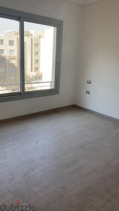 semi furnished apartment with appliances rent Village Gate Palm Hills New Cairo