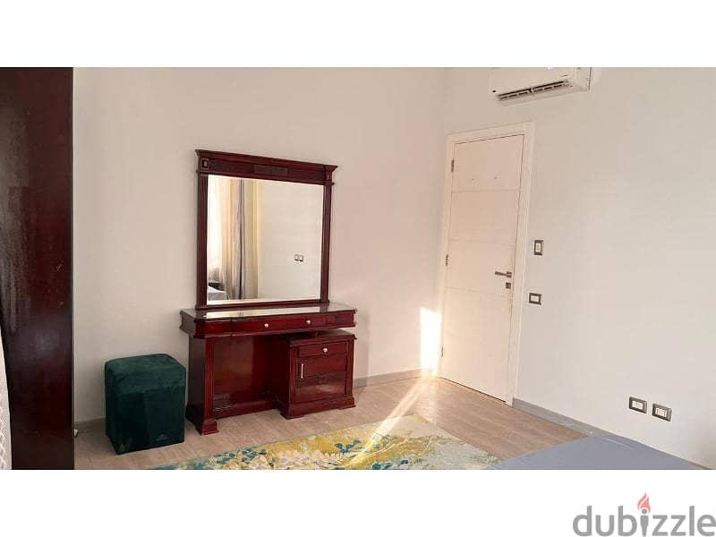 Apartment for rent in Village Gate ultra super lux 8