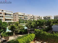 Apartment 210m with garden for sale in lake view residence prime location 0