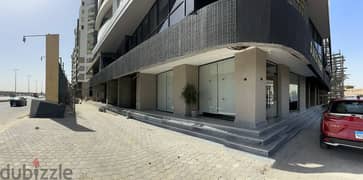 A shop for sale in a prime location in Heliopolis, with a 30% down payment and immediate receipt of 32m