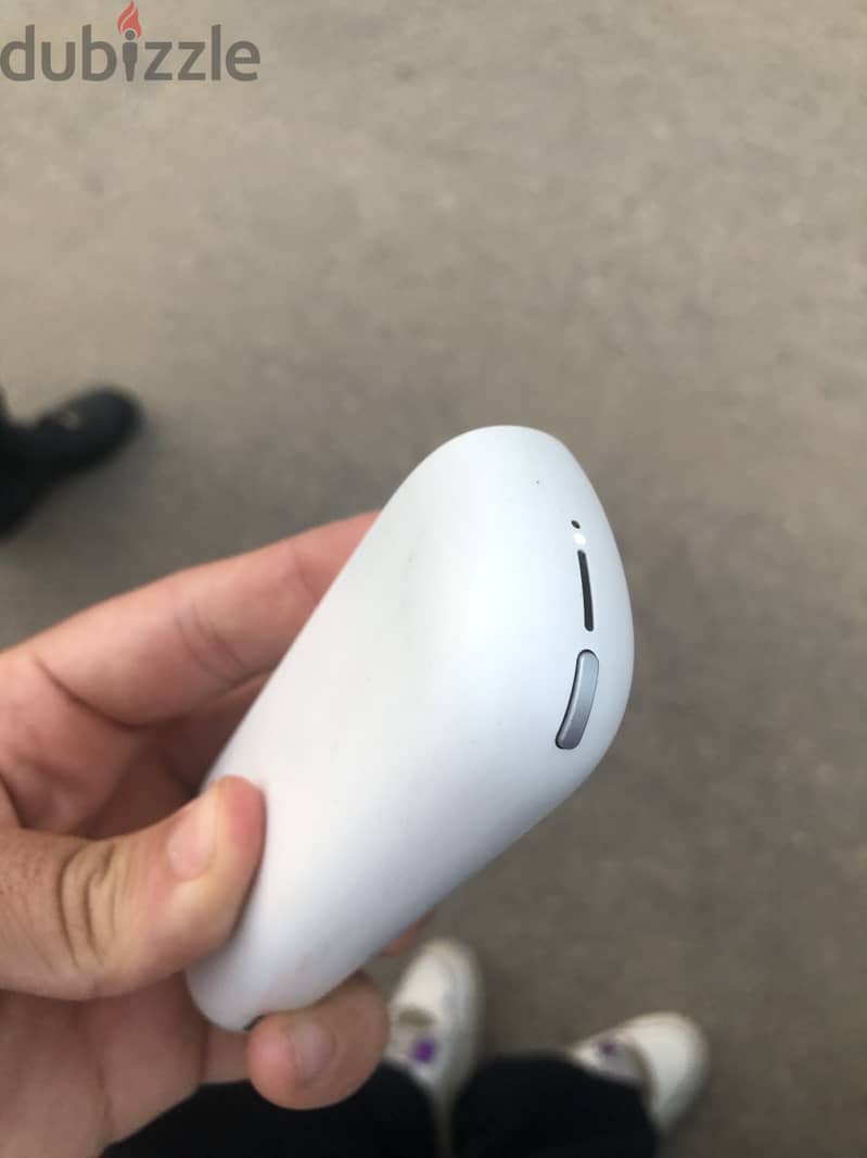 Iqos duo 3 - 2 Devices available White and gold 4