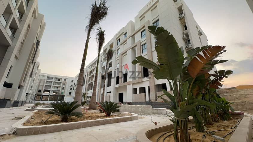 شقة 3 غرف متشطبة بالتكييفات في كمبوند Aljar Sheraton - بمقدم 15% وتقسيط 4 سنين 11