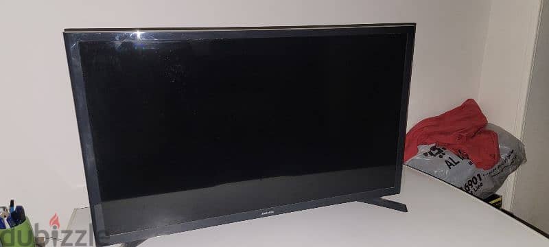 تلفزيون سامسونج ٣٢ بوصة Samsung 32 inch k4000 1