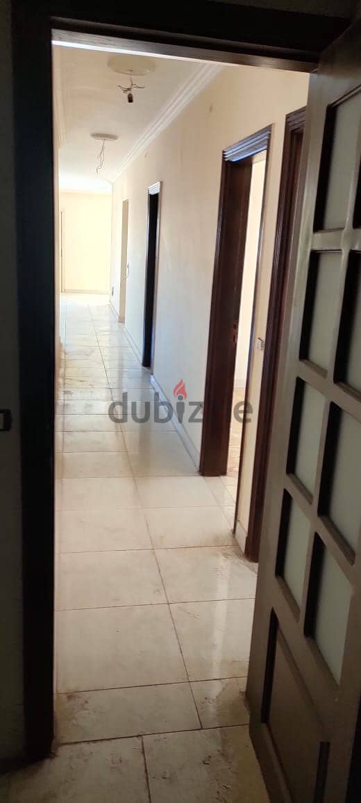 Apartment for sale in New Cairo, District 3/4, near Fatima Sharbatly and Arbella Plaza  View Garden  First residence  In front of me 4