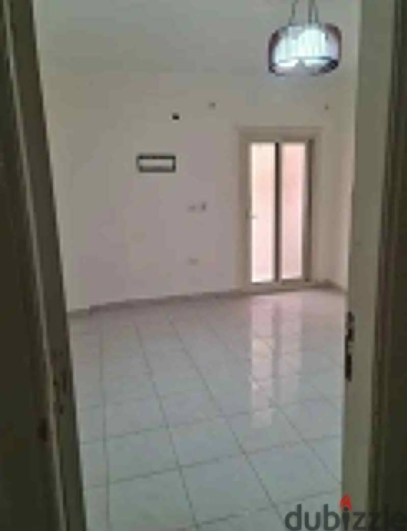 Apartment in 6th of October, the second district, in front of Umm Al-Muminin and Al-Orman School 4