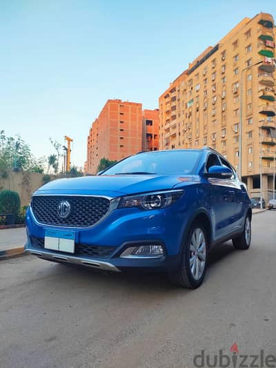 سيارة ام جي zs موديل 2022 للإيجار - Mg Zs model 2022 for rent