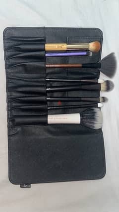 brushes makeup