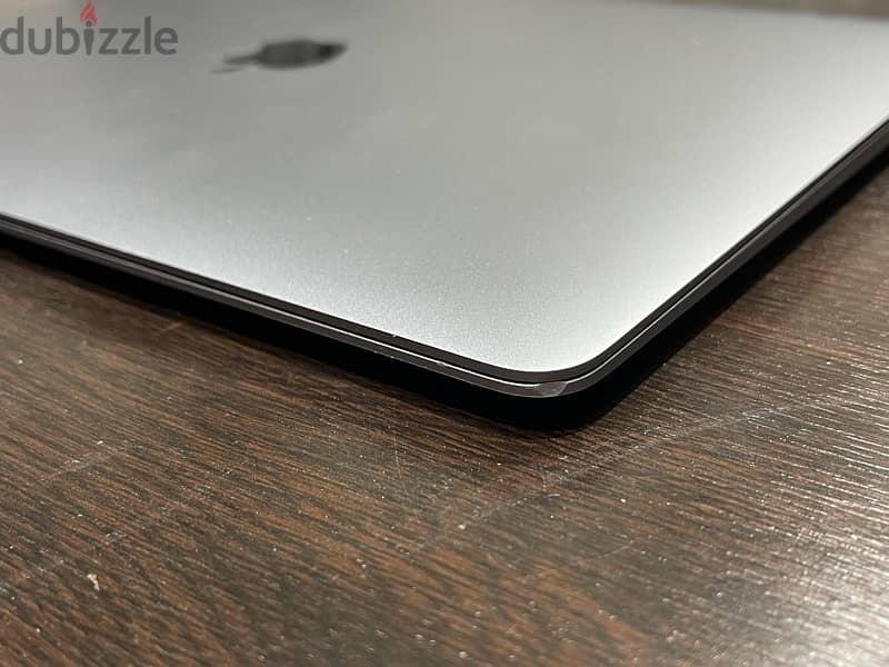 Apple MacBook Air 13”2020 M1 USED Like NEW 10