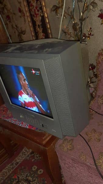 تلفزيون توشيبا 15 بوصه 1