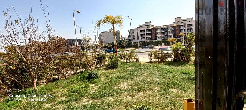 شقة للايجار بالشيخ زايد عمارات المستقبل دور ارضي بحديقة على الشارع 9