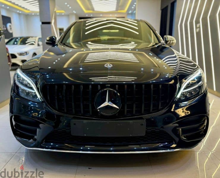 سيارة Mercedes أعلى فئه بحالة الزيرو لهواة التميز والذوق الرفيع 0