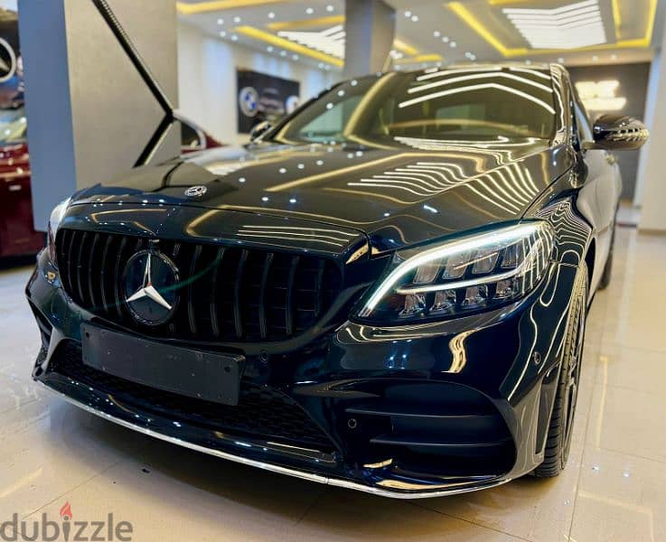 سيارة Mercedes أعلى فئه بحالة الزيرو لهواة التميز والذوق الرفيع 1