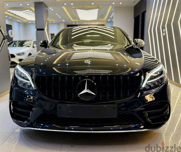 سيارة Mercedes أعلى فئه بحالة الزيرو لهواة التميز والذوق الرفيع 3