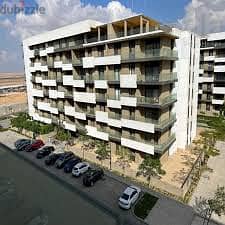 Apartment with roof Fully finished  للبيع بتسهيلات  في البروج ALBUROUJ 6