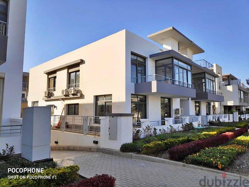 Vip villa with garden + roof for sale in front of the airport on Suez Road 1