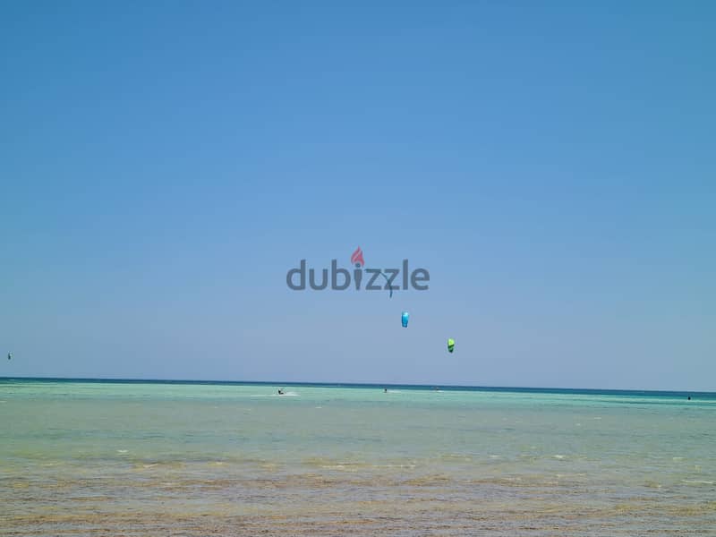 Beach front largest in Hurghada compound with private beach, 6 pools, 4 aquaparks, gym. laundry, security 24h, shops, 8