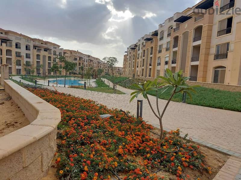apartment for sale super lux finishing ready to move  first floor in stone residence compound 4