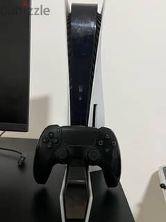 ps5 cd  with controller and charger dock original and ssd (1TB )