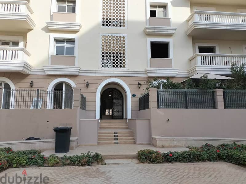 Apartment for sale at a special price in Hyde Park, New Cairo, directly in front of Teseen Street 6