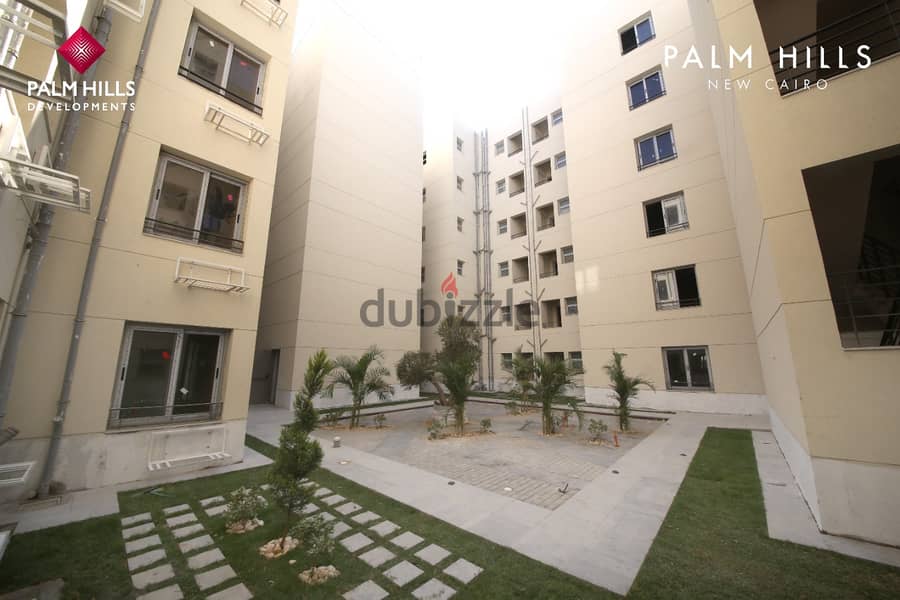 apartment for sale 183m  ready to move at palm hills new cairo 4