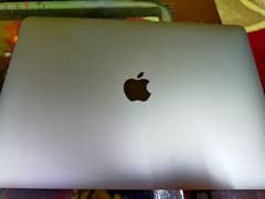 MacBook Air (13-inch, M1, 2020
