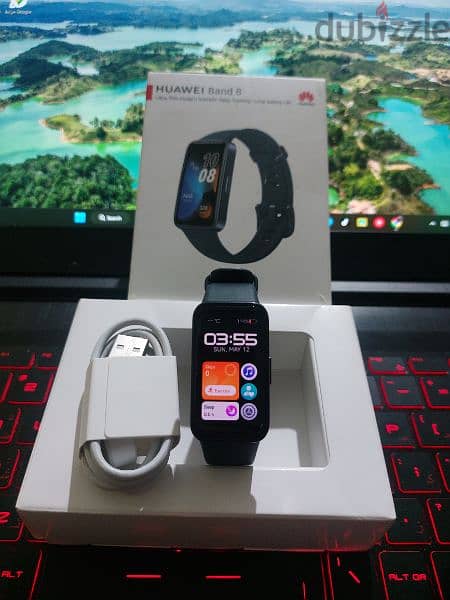 ساعه اسمارت ووتش  Huawei band 8 smart watch 1