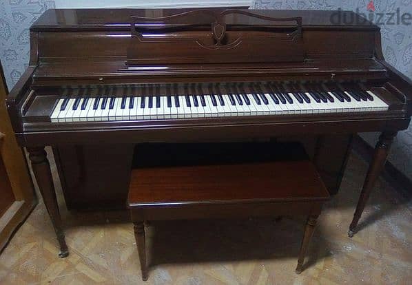 بيانو أمريكي للبيع ماركة WURLITZER 1