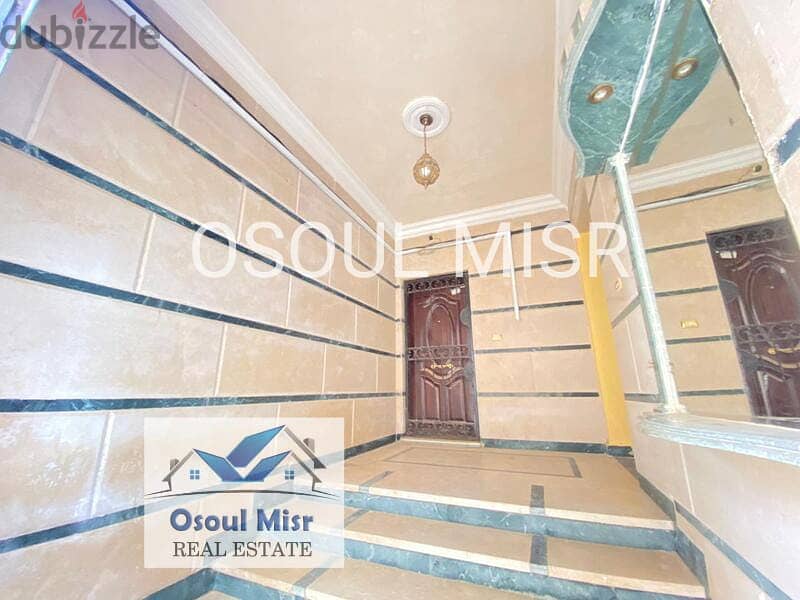 شقة للايجار فى الحى السابع الشيخ زايد متشطبة بالكامل اول سكن 15