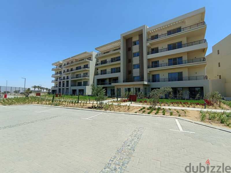 FOR SALE IN UPTOWN CAIRO 2BEDROOMS VIEW POOL 10