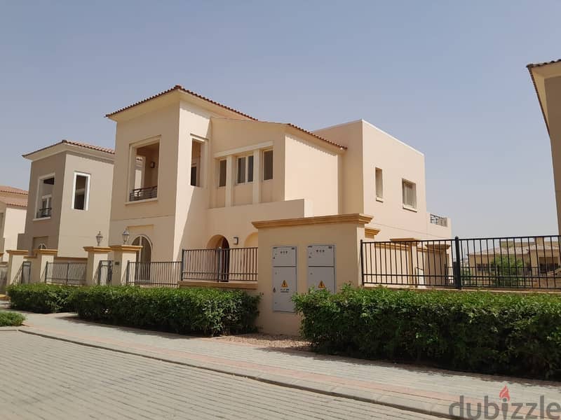 Twin House For Sale In Uptown Cairo 5