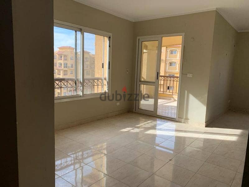 A great opportunity in Madinaty! For sale, a 175 square meter apartment with an open view in the finest phase, B1. 5