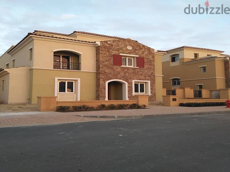 Fully finished Villa 500m for sale at prime location in Mivida 2