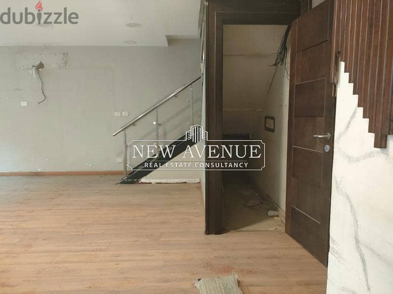 Retail for rent in Maadi - 250 square meters - fully finished 3