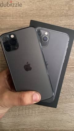 iphone 11pro with box battery 82% 0