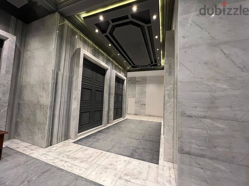 Apartment for sale, 240 meters, in Resale garage, in Crystal Plaza, Maadi 3
