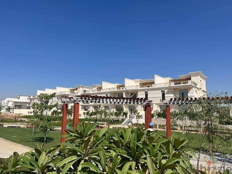 230 sqm apartment in garden, with 5% down payment, immediate receipt, 25% discount, view on lagoon and landscape, in installments 0