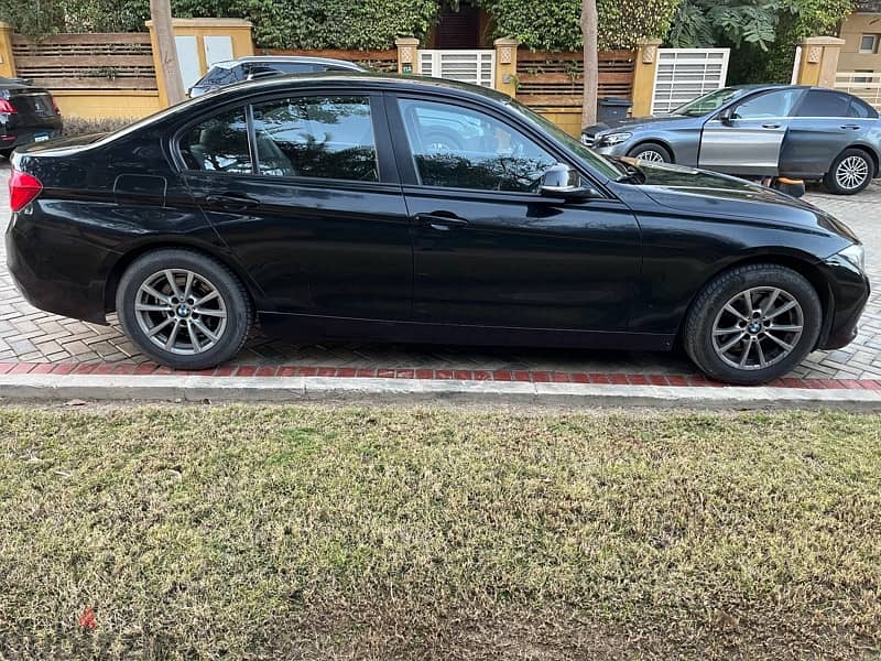 BMW 318 2016 4