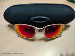 نظارة شمس عدسات نارية رياضية جاية من امريكا للبيع او البدل