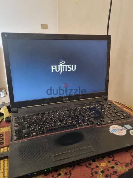 Laptop Fujitsu Lifebook E554 2