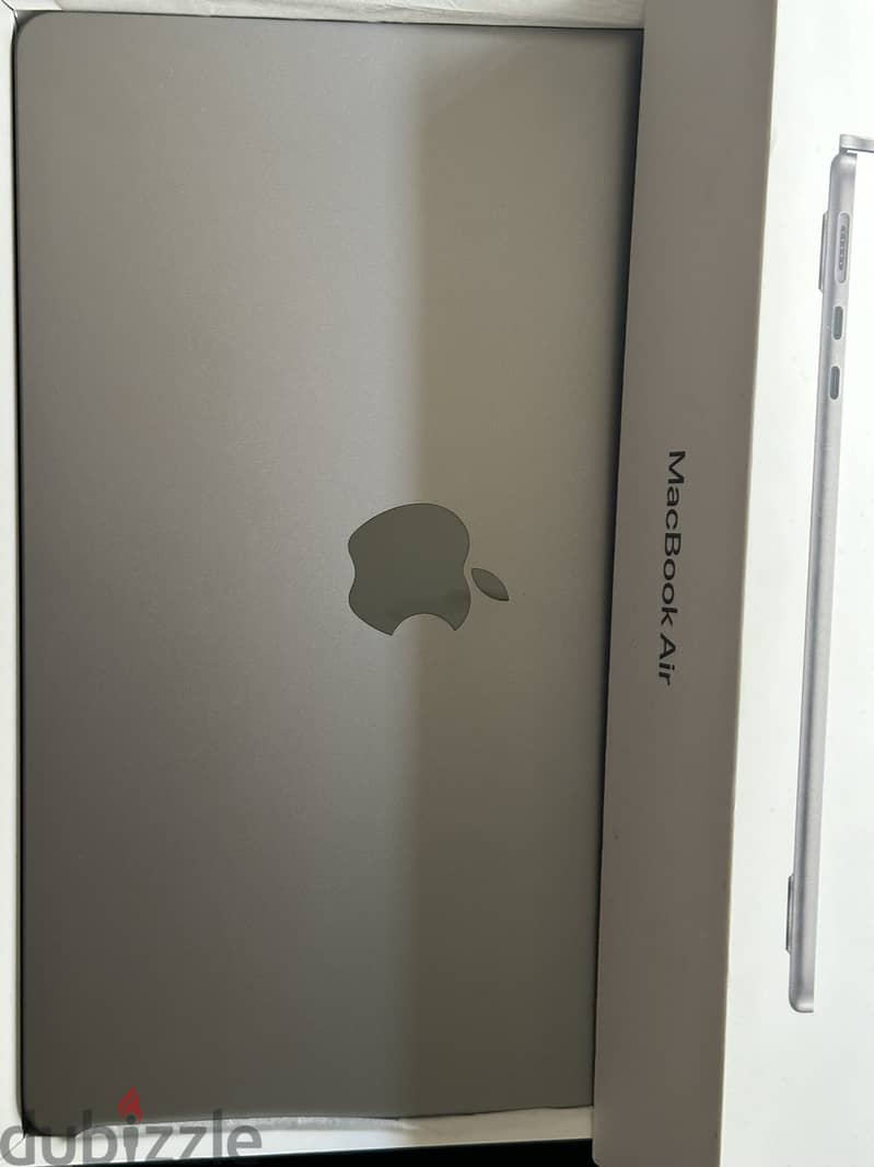 MacBook Air 13-inch M3 512 SSD 73000733 2