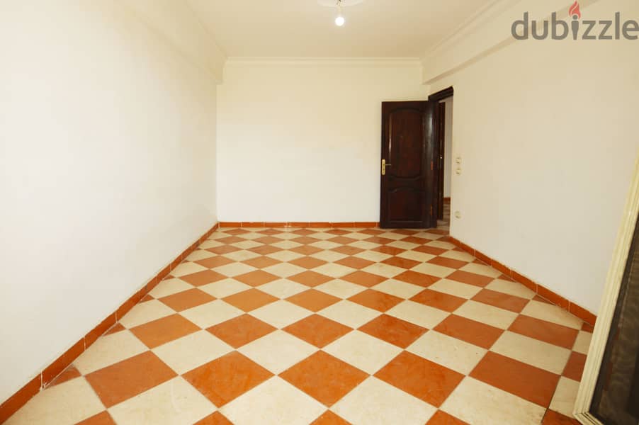 Apartment for sale - Laurent - area 135 full meters, 15th floor, and the property has 16 floors 8