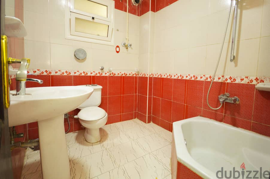 Apartment for sale - Laurent - area 135 full meters, 15th floor, and the property has 16 floors 11