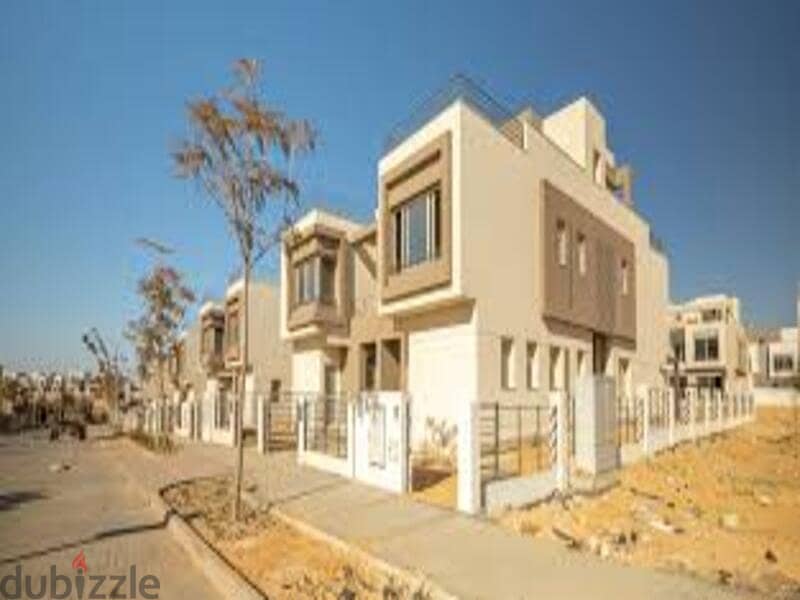 Twin house For Sale In Palm hills New Cairo 6