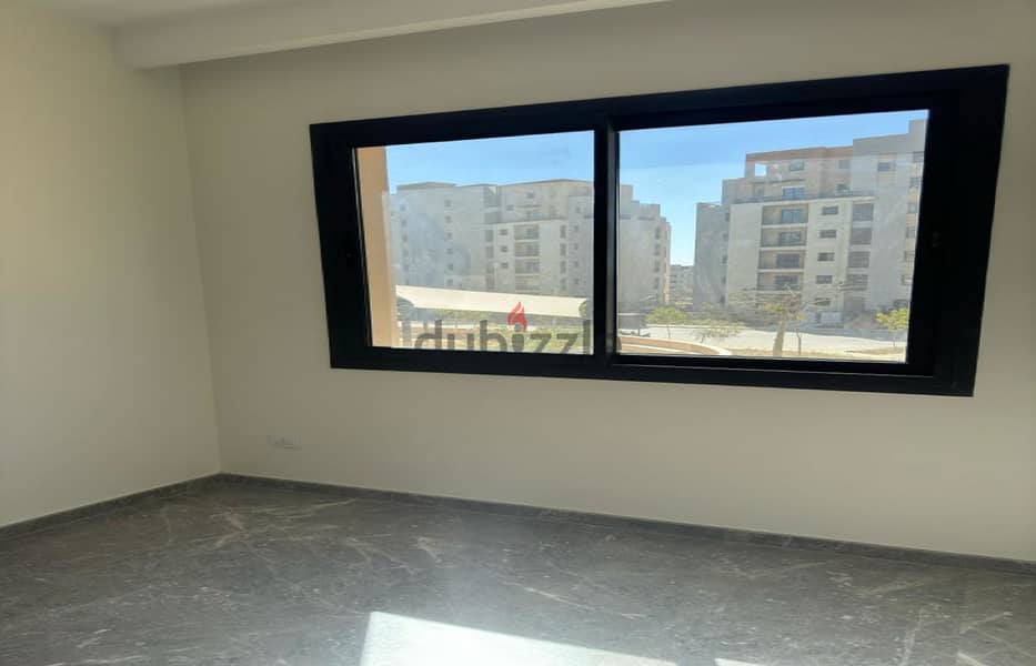 Flat Apartment for rent in  District 5 Marakez 6