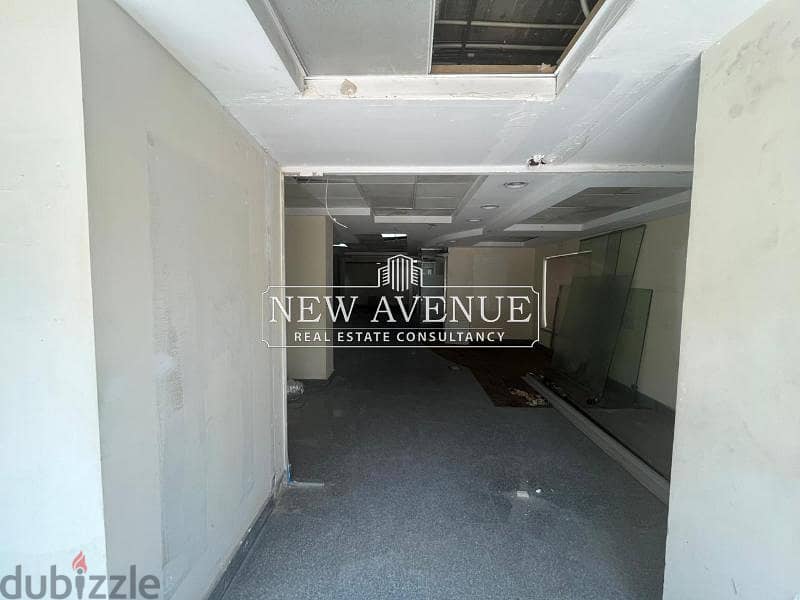 Ground retail fully finished for rent in El Nozha 4