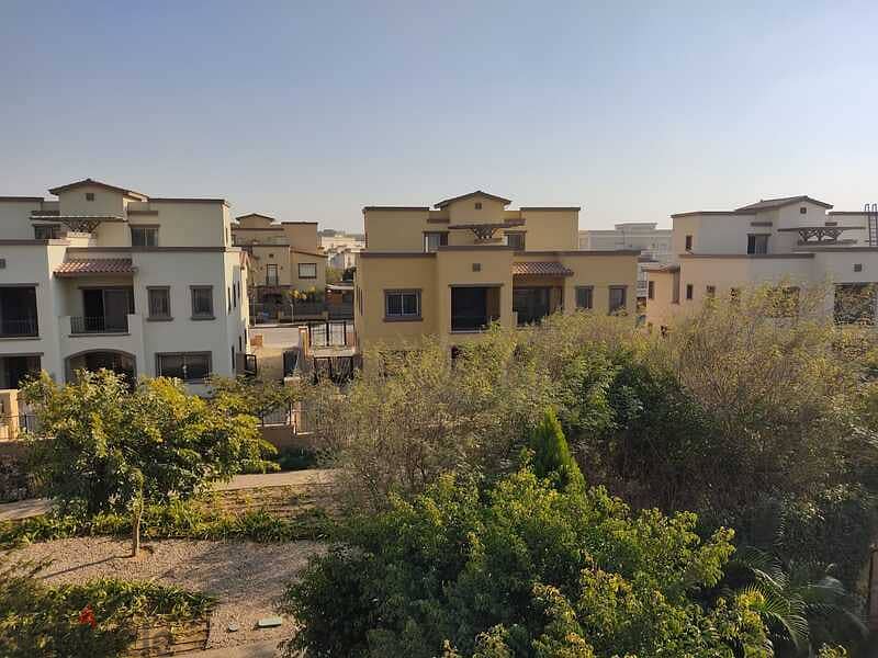Twinhouse 315m fully finished for sale best location in Mivida | Emaar 4