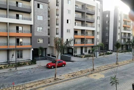 Bahri apartment without immediate receipt, fully finished, in the most prestigious “Rock Eden” compound, Hadayek October 2