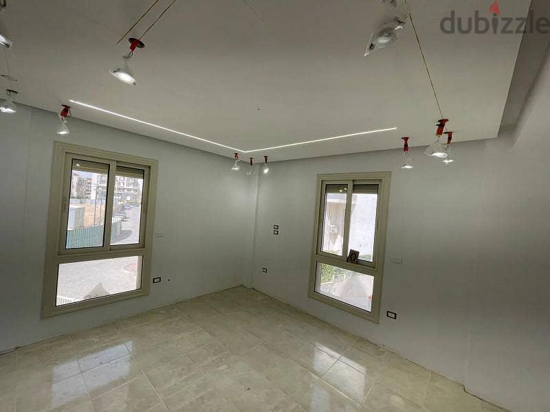 Duplex garden for rent in Jayd Super lux 3bedrooms 3