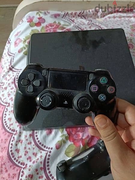 PlayStation 4 slim soft 7.00 4